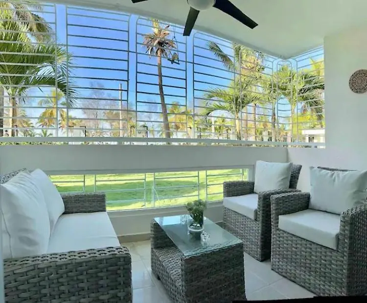 Apartamento Con Piscina Con Vista Al Mar La Francia Apartmán