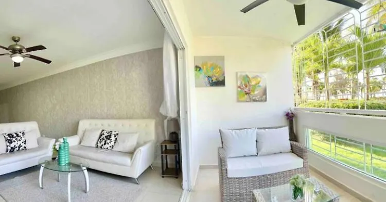 Apartamento Con Piscina Con Vista Al Mar La Francia